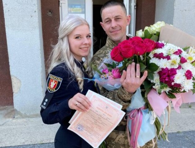 Воїн з Волині, який був у російському полоні, одружився