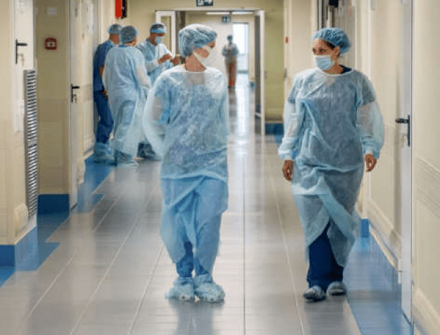 На Волині на Covid-19 хворіє 21 медпрацівник обласної лікарні, - ОДА