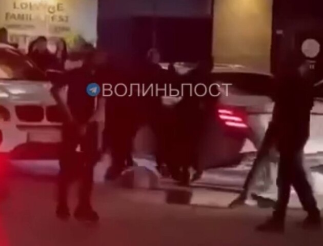 У Луцьку правоохоронці влаштували бійку зі стріляниною, – ЗМІ