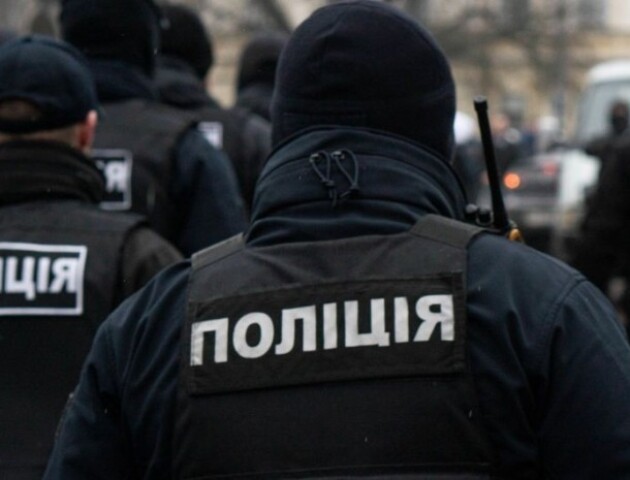 У Києві вбили поліцейського, який перевіряв документи. Вбивця втік