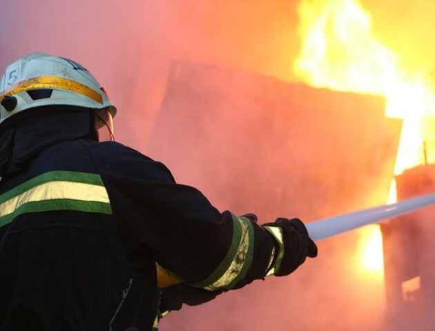 Минулої доби волинські рятувальники ліквідували 6 пожеж