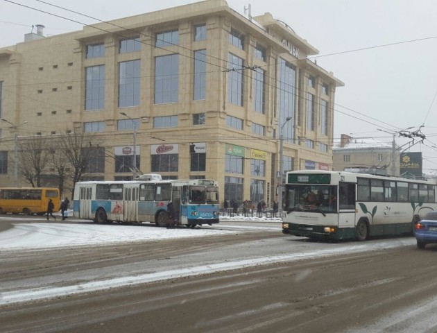 У Луцьку можуть ліквідувати деякі тролейбусні маршрути