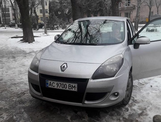 «А я так хочу»: у Луцьку зловили водійку-порушницю. ФОТО