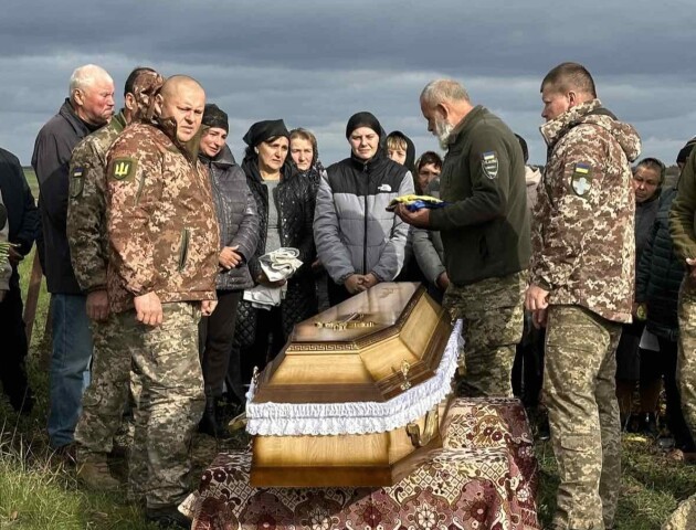 Загинув у ДТП. Поховали захисника з Волині Олега Тананайка