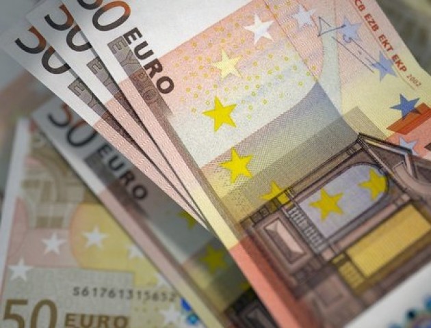 Курс валют на 16 травня: євро падає у ціні