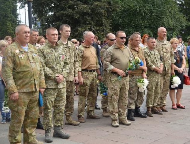 У Ковелі вшанували загиблих під Іловайськом. ФОТО