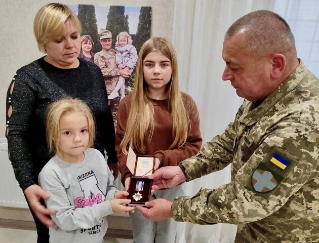 Рідним військових із Волині вручили їх посмертні ордени