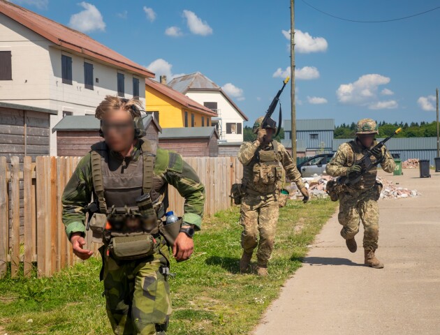 Як інструктори зі Швеції тренують військових ЗСУ