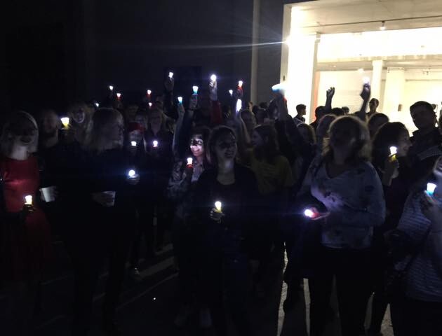 «Ніч музеїв» у Луцьку: бродили в темряві з ліхтариками і слухали пісні китайською