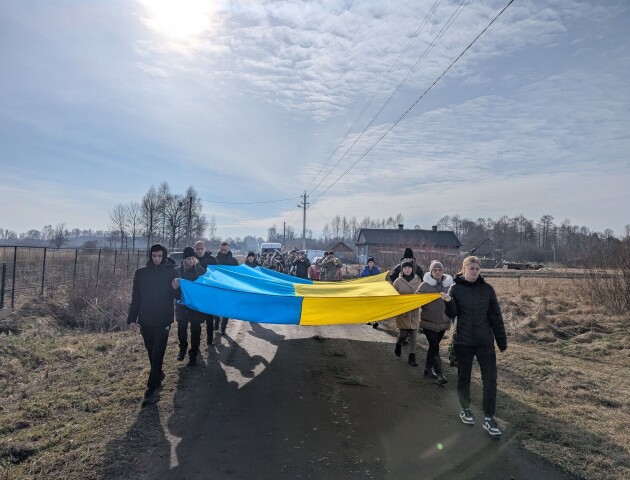 «Повідомлення, на жаль, уже не дійшло...» Громада поховала Героя Євгенія Гутевича