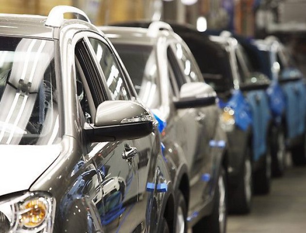 Парламент спростив процедуру ввезення імпортних автомобілів