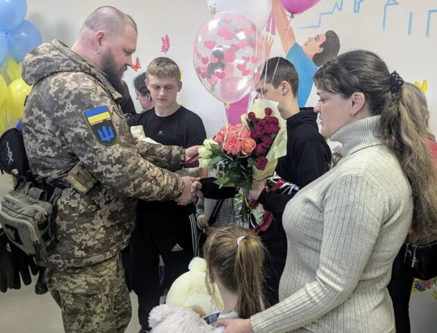 З пологового забрали побратими загиблого чоловіка