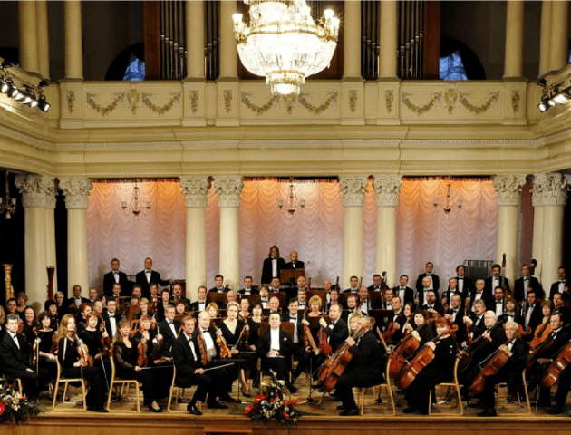 Лучани просять створити у місті симфонічний оркестр