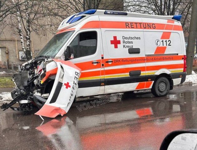 ДТП у Луцьку: внаслідок аварії травмувалися чоловік і 12-річна дівчинка