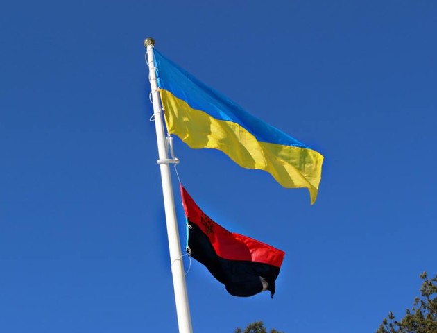 У Нововолинську не вивішуватимуть червоно-чорний прапор поруч із державним