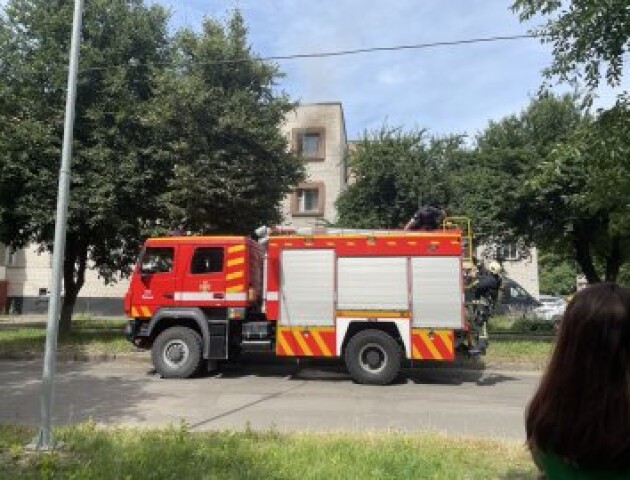 У Луцьку – пожежа в приміщенні ЖЕКу. ФОТО