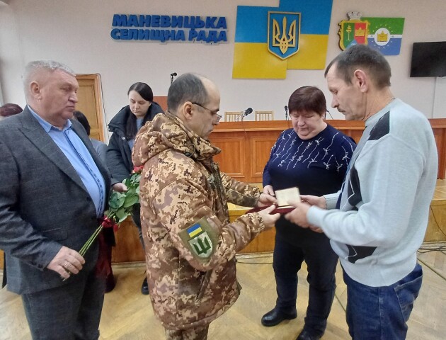 Рідним Героїв із Маневицької громади вручили державні нагороди