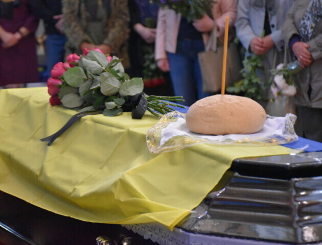 Маленька донечка втратила тата. Трагічна звістка надійшла на Волинь