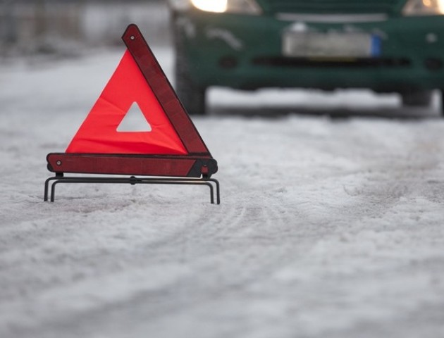 У Луцьку автомобіль збив жінку