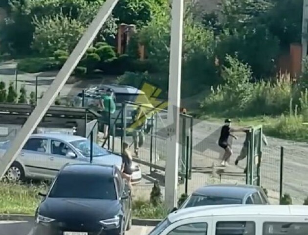 У Луцьку на військових напали з газовим балончиком