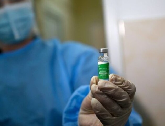 Постачання індійської вакцини від коронавірусу до України під загрозою зриву, – нардеп