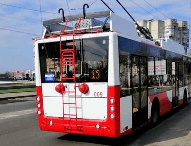 У Луцьку на декілька днів змінять маршрути руху тролейбусів