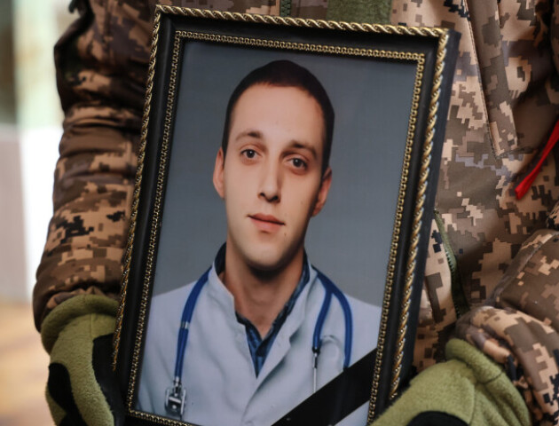Поховали в день народження. Луцьк попрощався із молодим воїном