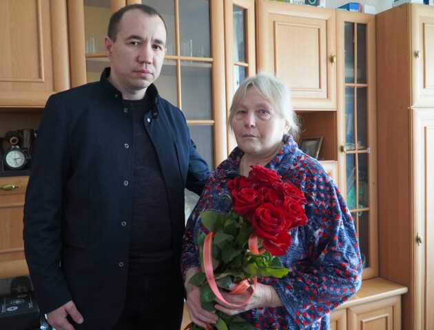 На Волині привітали з днем народження маму загиблого Героя Олега Поліщука. ФОТО