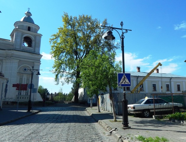 «Народний контроль» знову зупинив скандальне будівництво у Луцьку