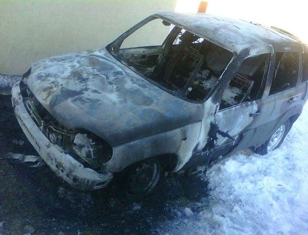 На Житомирщині лісівнику спалили авто. ФОТО