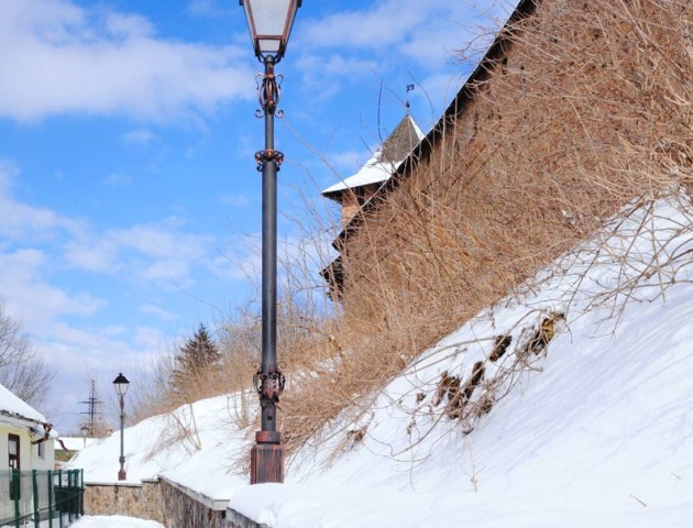 По-зимовому весняна краса у Луцьку. ФОТО