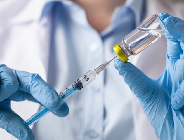 ВООЗ очікує на мільйонні дози вакцин від коронавірусу вже цьогоріч