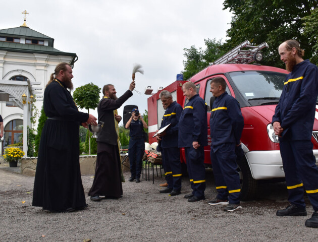 Троє ченців волинського монастиря стали рятувальниками