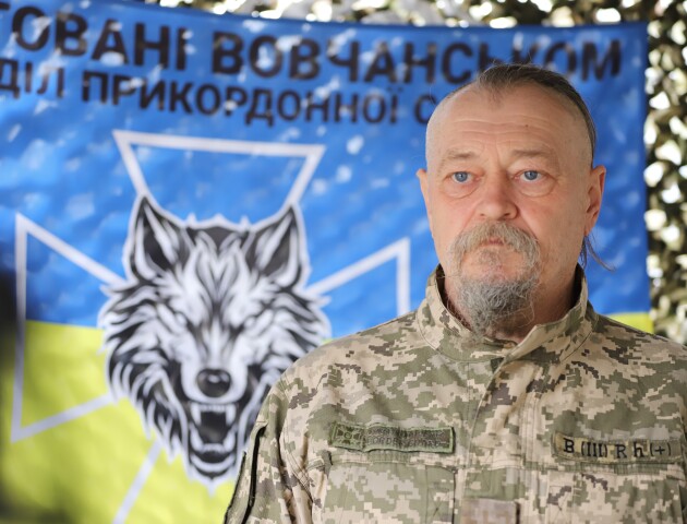 «Краб» у броні. Історія воїна, який в 59 боїться повертатись у цивільне життя