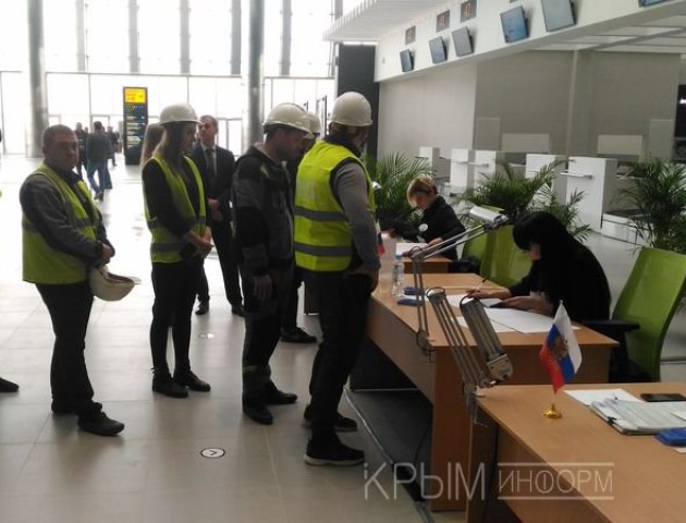 Кримчани розповіли, як людей зганяють голосувати на дільниці
