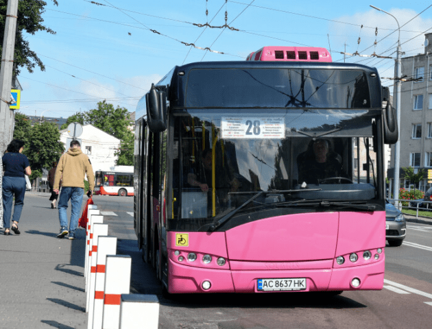У Луцьку внесли зміни в деякі автобусні маршрути