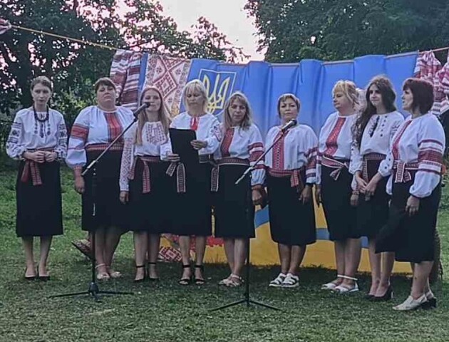 У громаді на Волині організували благодійно-мистецький захід на підтримку ЗСУ. ФОТО