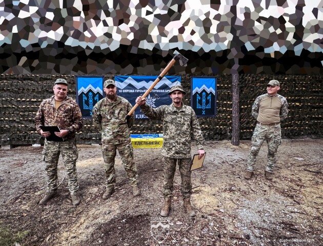 Перші «контрактники 18-24» завершили бойовий вишкіл