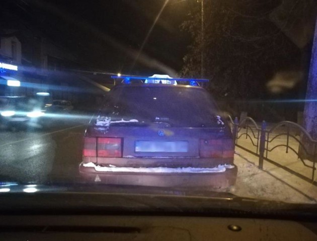 У Луцьку патрульні знайшли автівку з фальшивими документами