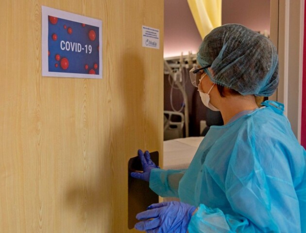 Повідомили про більш ніж 6,6 тисячі хворих на COVID-19 в Україні за добу