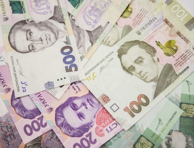 Курс валют на 12 березня: і долар, і євро стрімко подешевшали
