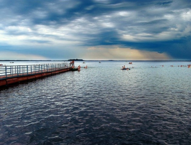 Шацькі озера - у ТОП-10 унікальних водойм України для бюджетного відпочинку