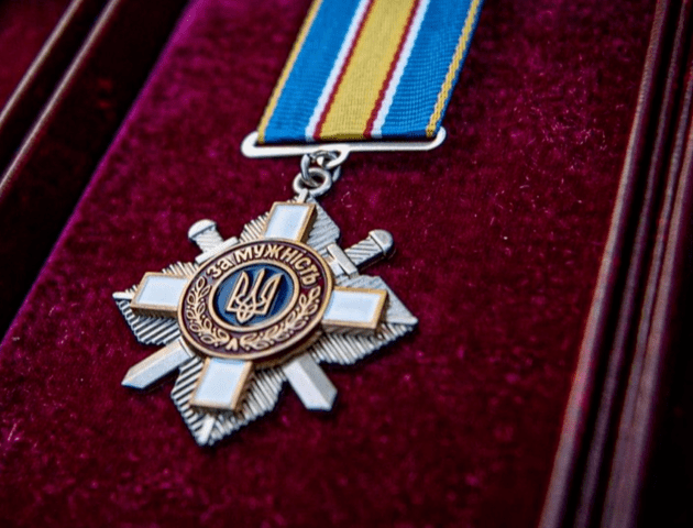 Президент посмертно нагородив орденами воїнів з Волині