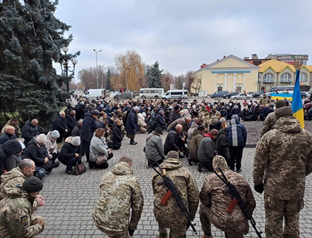 Ковель поховав відразу двох Героїв