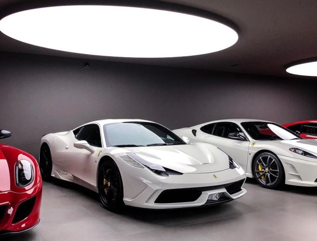 Найбільша колекція Ferrari в світі. ФОТО