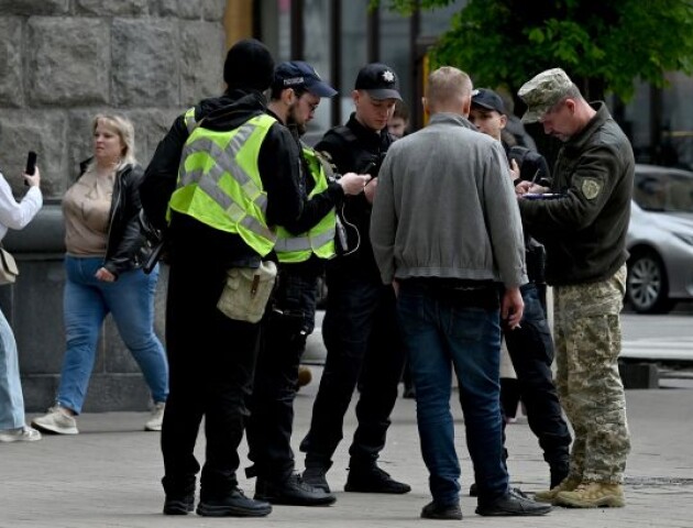 У ТЦК знаходить військовозобов'язаних, які не оновили дані