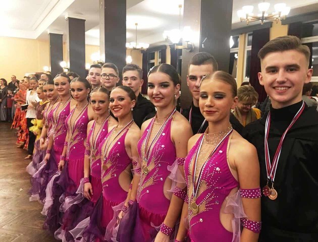 Луцькі танцюристи перемогли на міжнародних змаганнях у Словаччині
