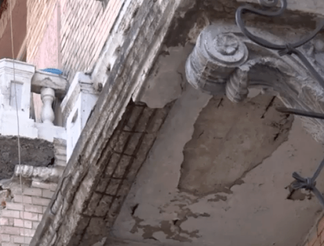 Балкони в історичних будинках Луцька ремонтуватимуть їхні мешканці
