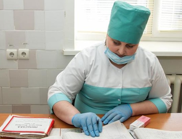 Шпаргалка: українцям розповіли, як вибрати сімейного лікаря