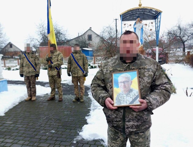 Волиняни провели в останню земну дорогу загиблого Героя Володимира Рекуновича
